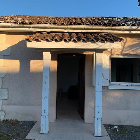 Petite Maison Dans Un Village Du Gers Sabazan ภายนอก รูปภาพ